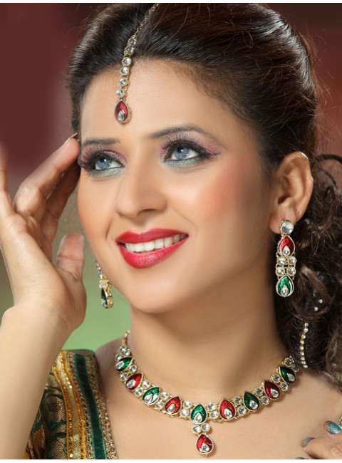 Kundan jewelry set